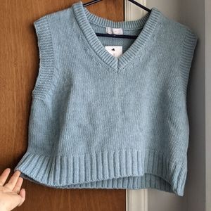 NWT Oak and Fort Heather Blue Wool Blend Sweater Vest in Small